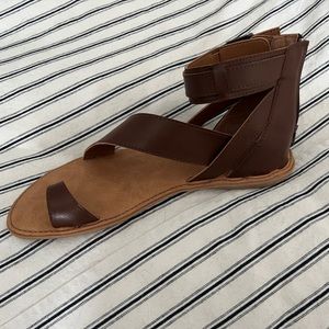 Mack Sandal, brown, size 10